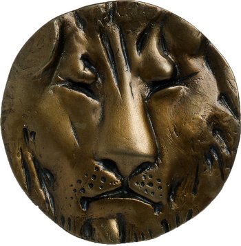 Medaille mit einem Löwenkopf